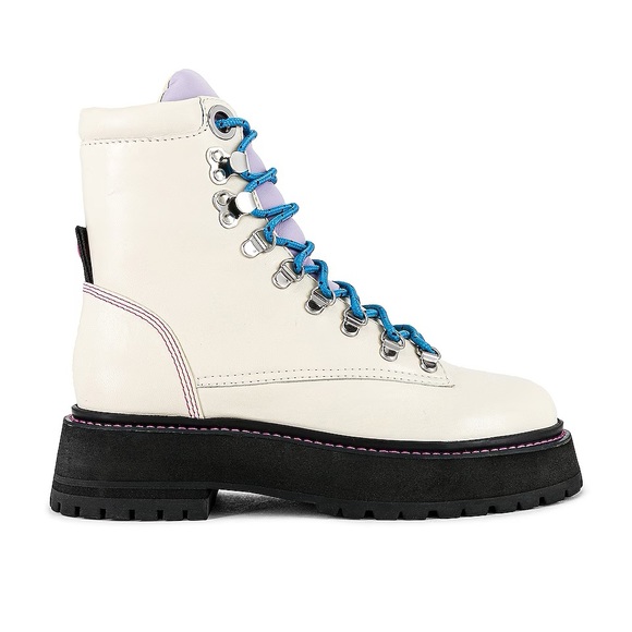 NWOB Larrodue Jordan Boot in Ivory Violet - Picture 3 of 15